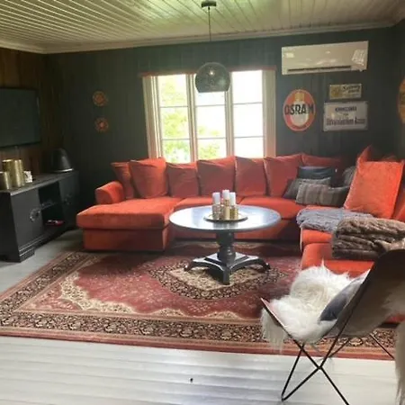 別荘 Steinsvoll Gard