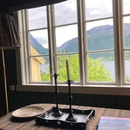 Steinsvoll Gard Holiday home