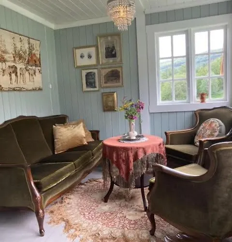 Semesterbostad Steinsvoll Gard Vang I Valdres