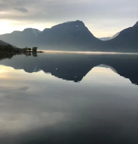 Steinsvoll Gard Semesterbostad *