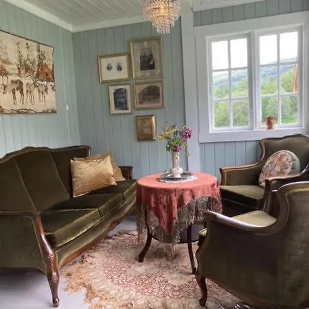 בית נופש Steinsvoll Gard Vang I Valdres